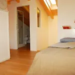 Apartment Lovely Flat With Swimming Pool *