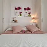 Lovely Flat With Swimming Pool