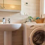 Lovely Flat With Swimming Pool Apartman *