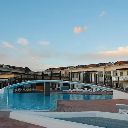 아파트 Lovely Flat With Swimming Pool 비비오네