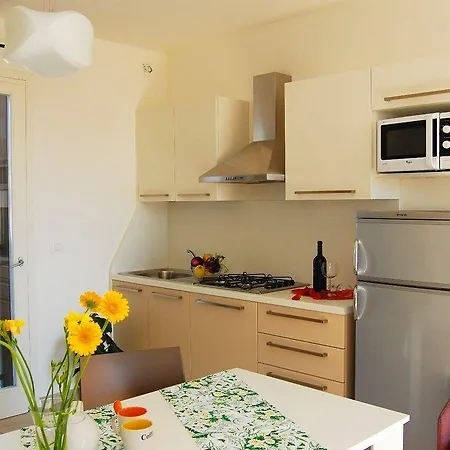 Apartmán Lovely Flat With Swimming Pool *