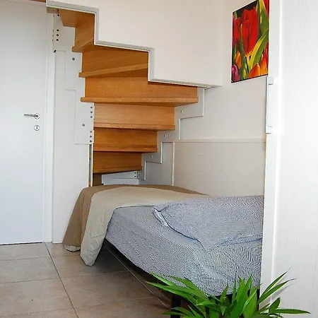 Lovely Flat With Swimming Pool