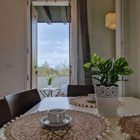 Daire Lovely Flat With Swimming Pool