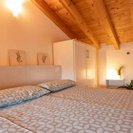Lovely Flat With Swimming Pool