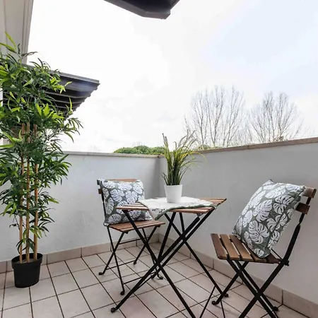 Lovely Flat With Swimming Pool * Bibione