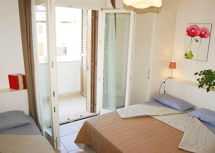 Lovely Flat With Swimming Pool Bibione