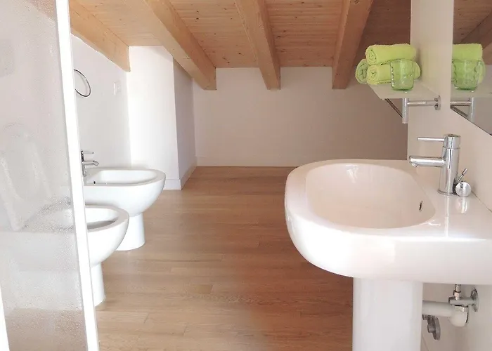 Lovely Flat With Swimming Pool Lejlighed