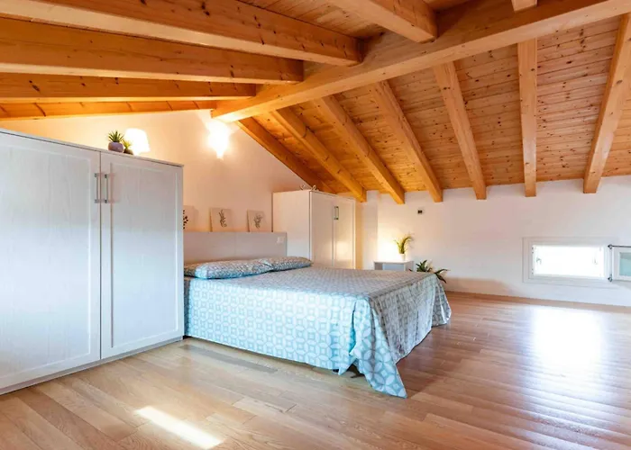 Lovely Flat With Swimming Pool *